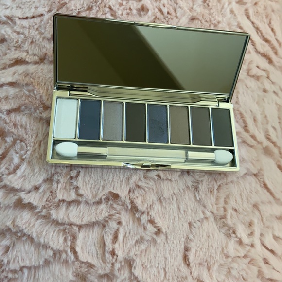 Clinique all about shadow 8-pan mirrored palette - Picture 7 of 8